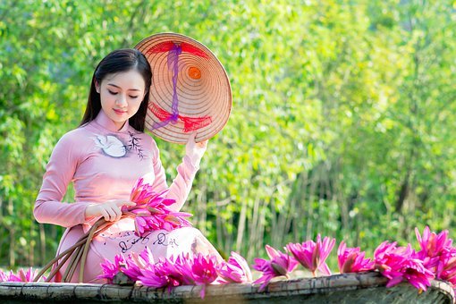 你知道怎麼追女孩嗎？教你兩招